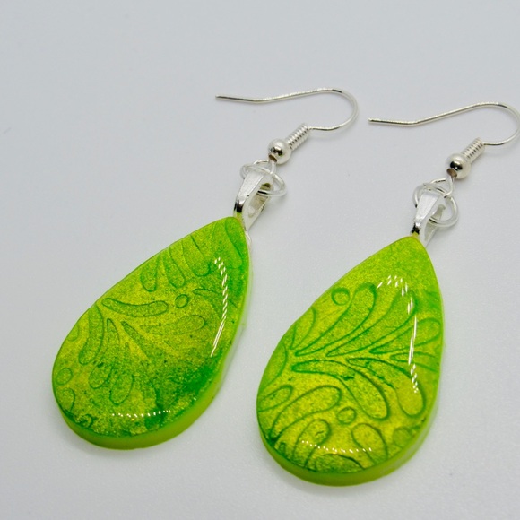 Jewelry - Earrings